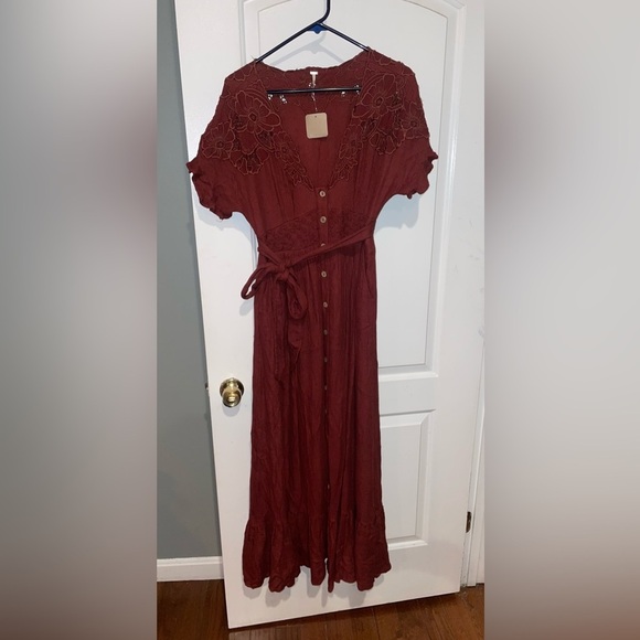 New! Free People x Revolve Colette Embroidered Eyelet Maxi Dress Cinnamon🥀 Small - Picture 11 of 16